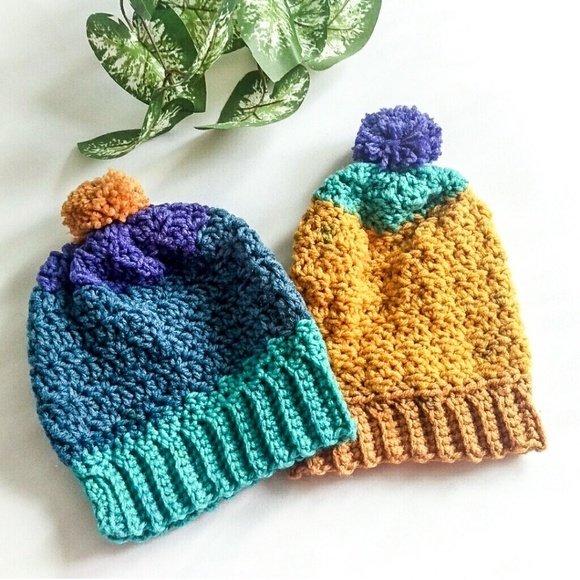 Handmade • Mommy & Me Hat set - Picture 5 of 8